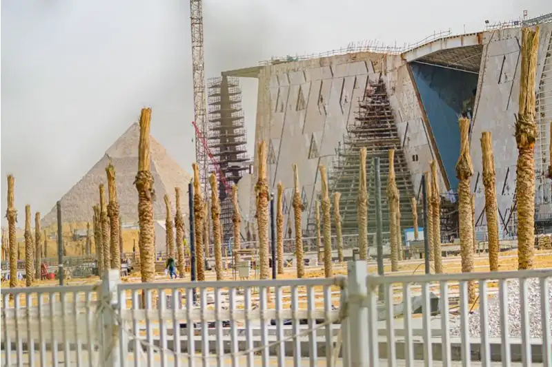 una fase della costruzione del grande museo egizio