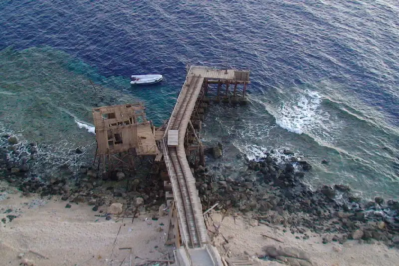 Isola del Mar Rosso, Le sole del Ikhwa Isola del Mar Rosso, Le sole del Ikhwa