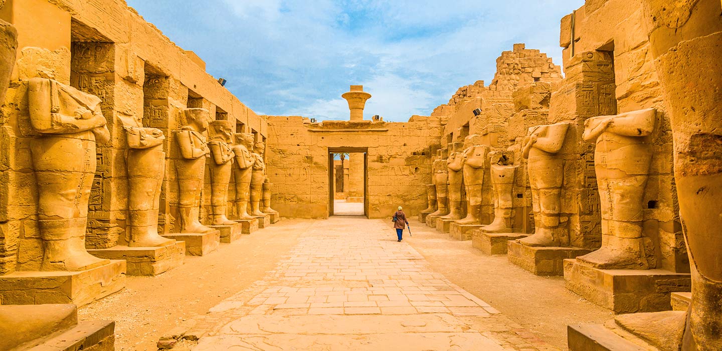 il tempio di karnak. il tempio di karnak.