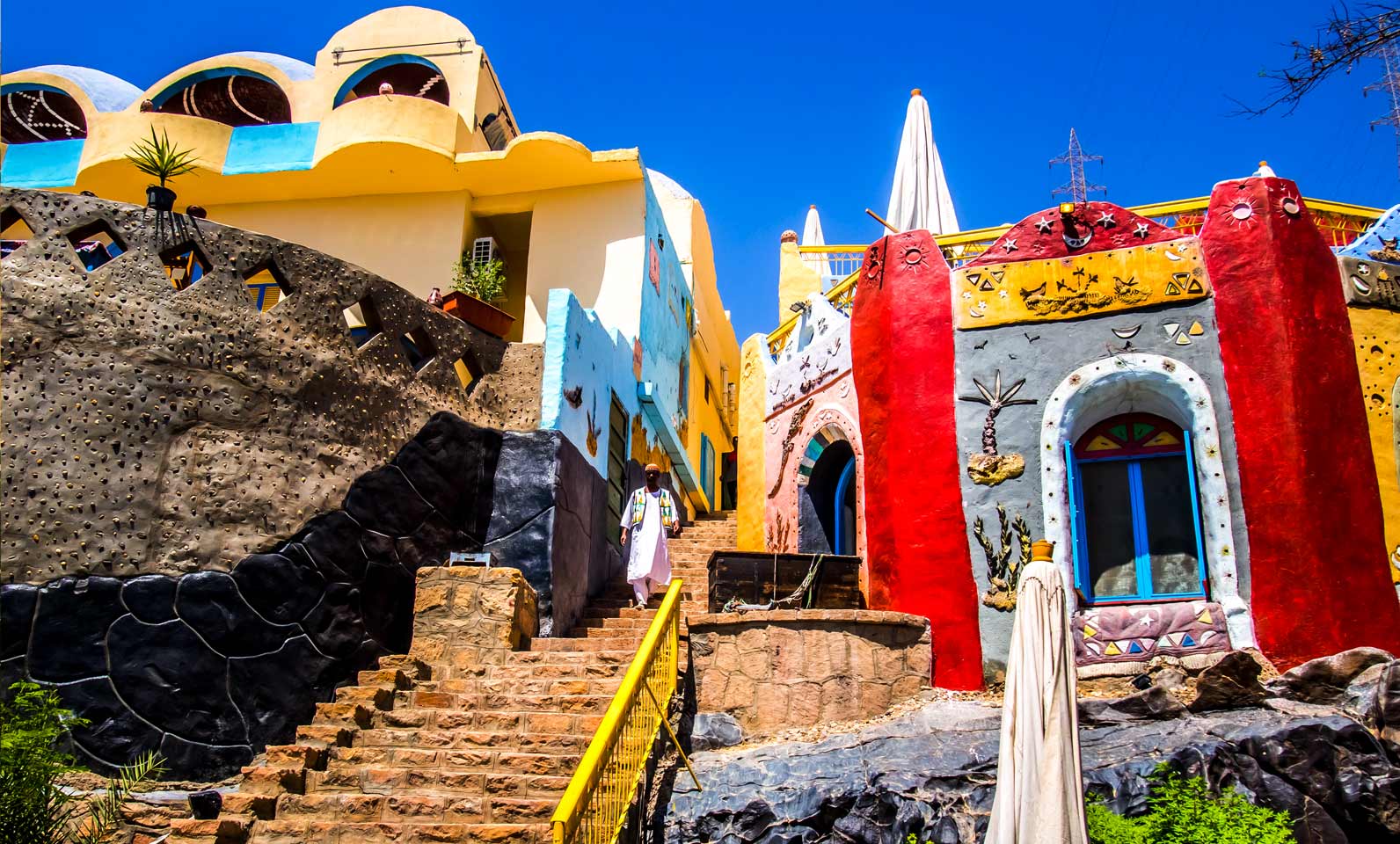 una casa colorata al Villaggio Nubiano una casa colorata al Villaggio Nubiano