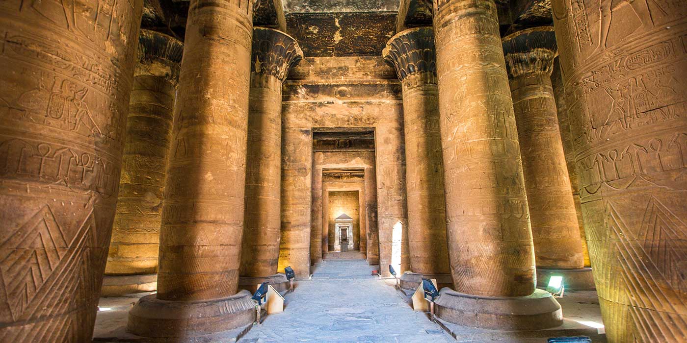 il tempio di horus dall'interno
