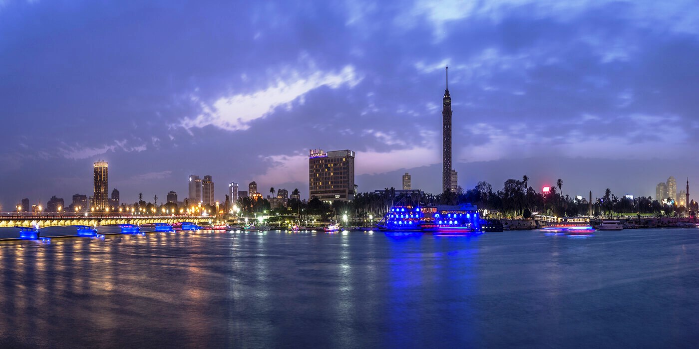 la Torre del Cairo a sera