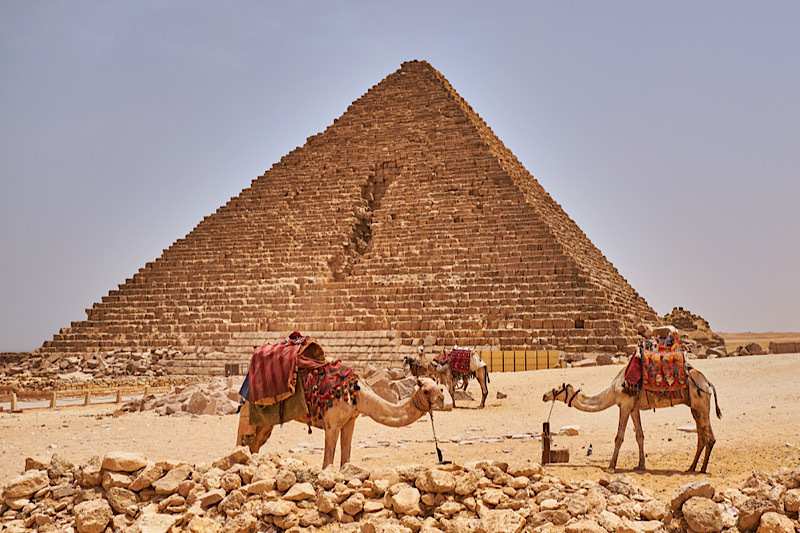 la piramide di micerino a giza