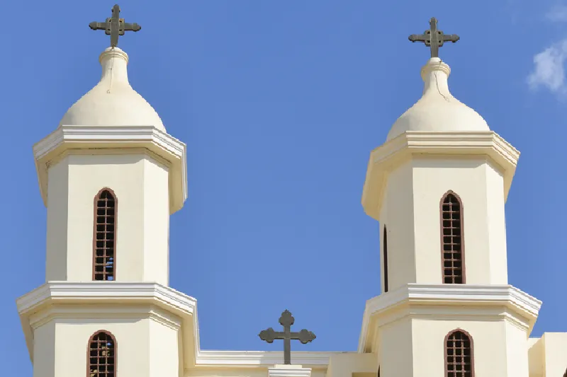 Chiesa Sospesa, costruzione ingegneristica della Chiesa