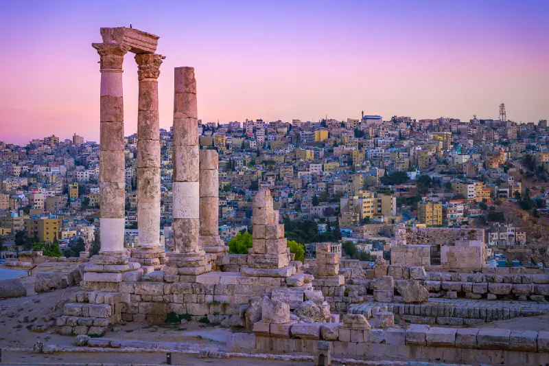 amman giordania, una ragazza ad amman amman giordania, una ragazza ad amman